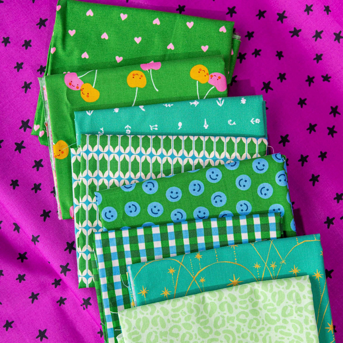 Green Grass 8pc Fat Quarter Bundle