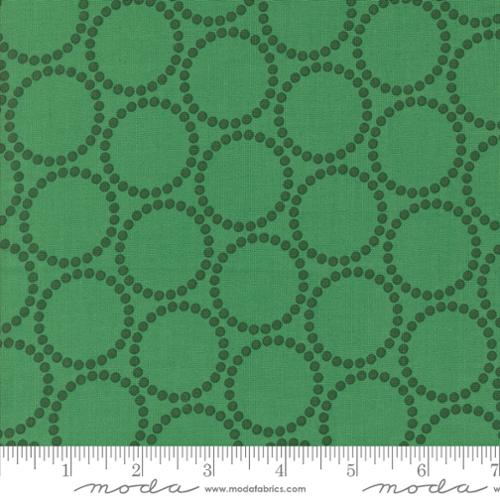 Tiny Christmas Forest 37136 17 - by Lizzy House - Moda