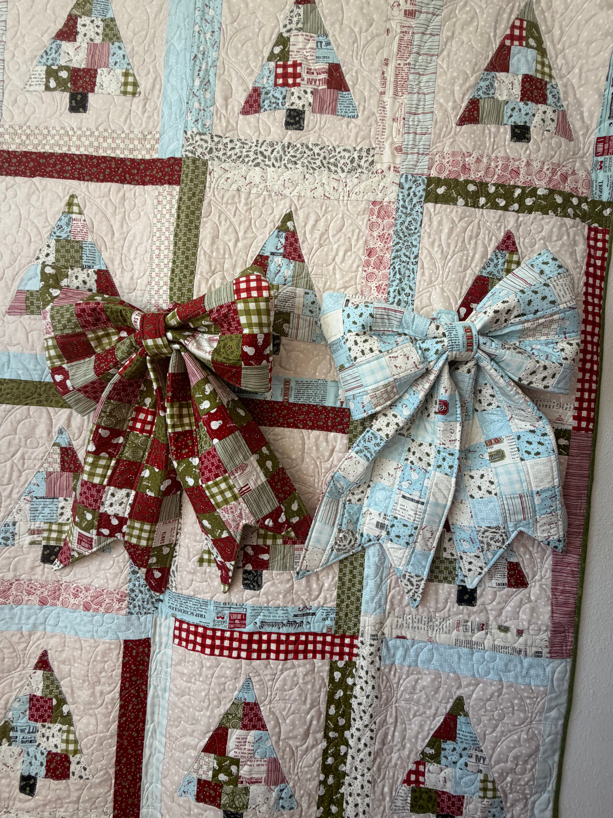 Extra Fabric Bow Kit (friend of 90s Christmas Kit)