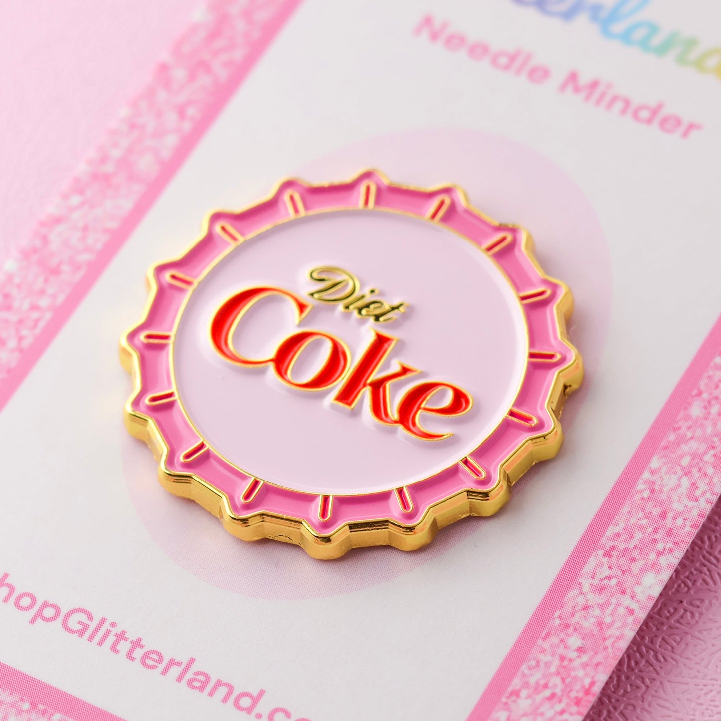 Diet Soda Bottle Cap Needle Minder by Glitterland