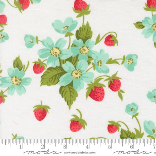 Bloomsberry White by Camille Roskelley for Moda 55350 11