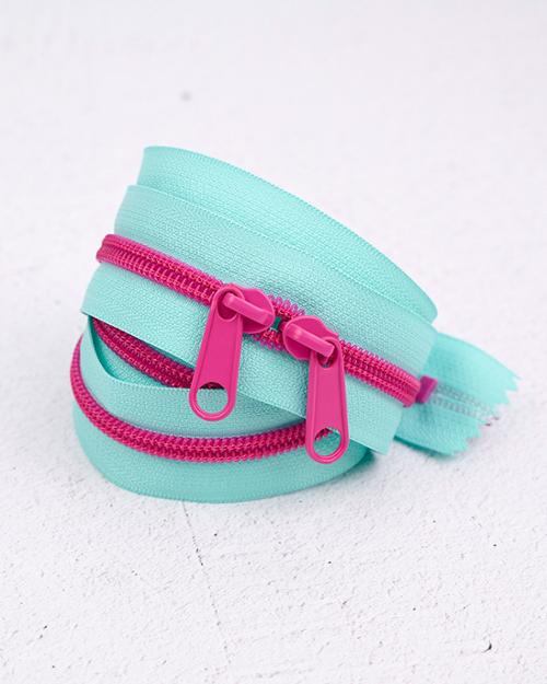 30" Zipper Poolside by Renaissance Ribbons