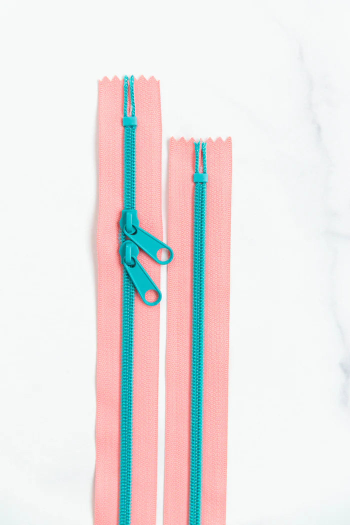 30" Zipper Flamingo SSCZ44 by Stitch Supply