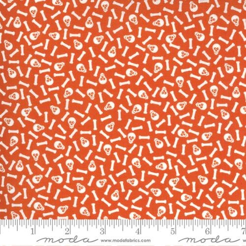 CHRISTMAS SALE: Midnight Magic 2 Pumpkin Mr. Bones 24105-12 by April Rosenthal Prairie Grass for Moda