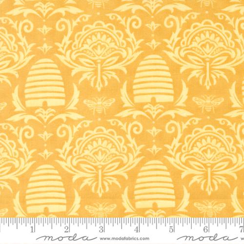 CHRISTMAS SALE: Honey Lavender Daisy Yellow 56082 24 by Deb Strain for Moda