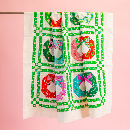 Tinsel Wreath Quilt Kit