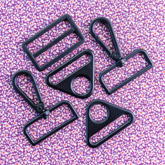 1.5" Bag Hardware Pack in Black