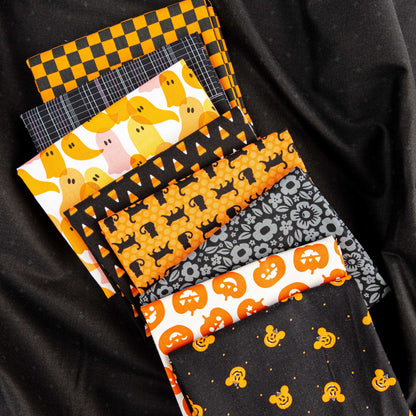Trick or Treat - 8 Pc Fat Quarter Bundle
