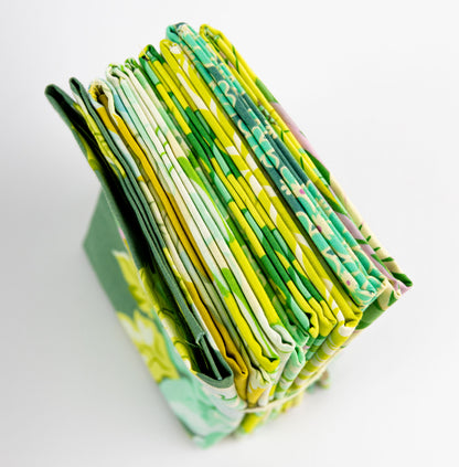 Green Thumb 8pc Fat Quarter Bundle