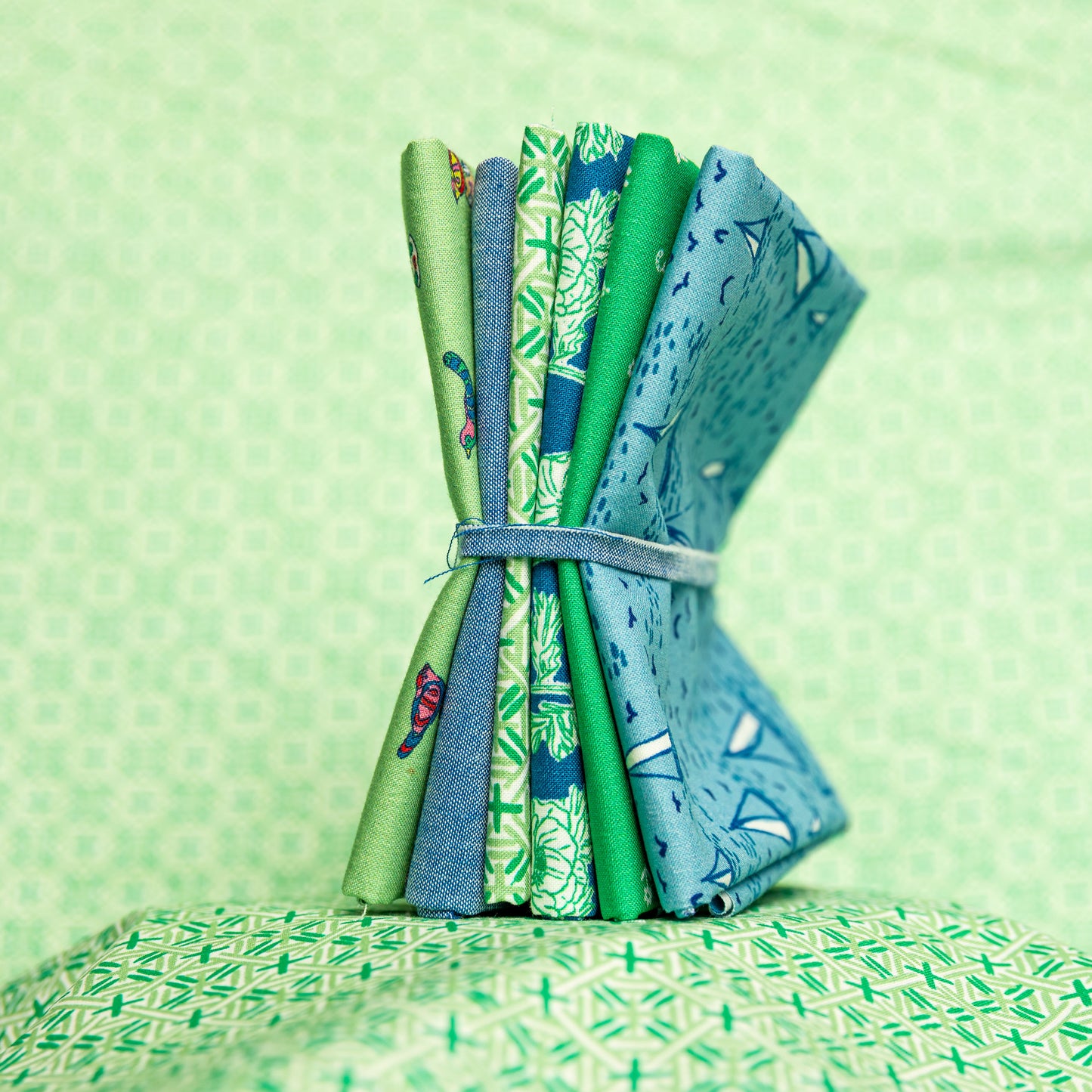 Lake Dreanms  6 pc Fat Quarter Bundle