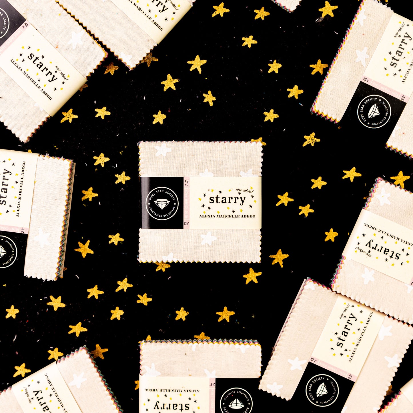 Starry New Mini Charm RS4109MCN by Alexia Abegg