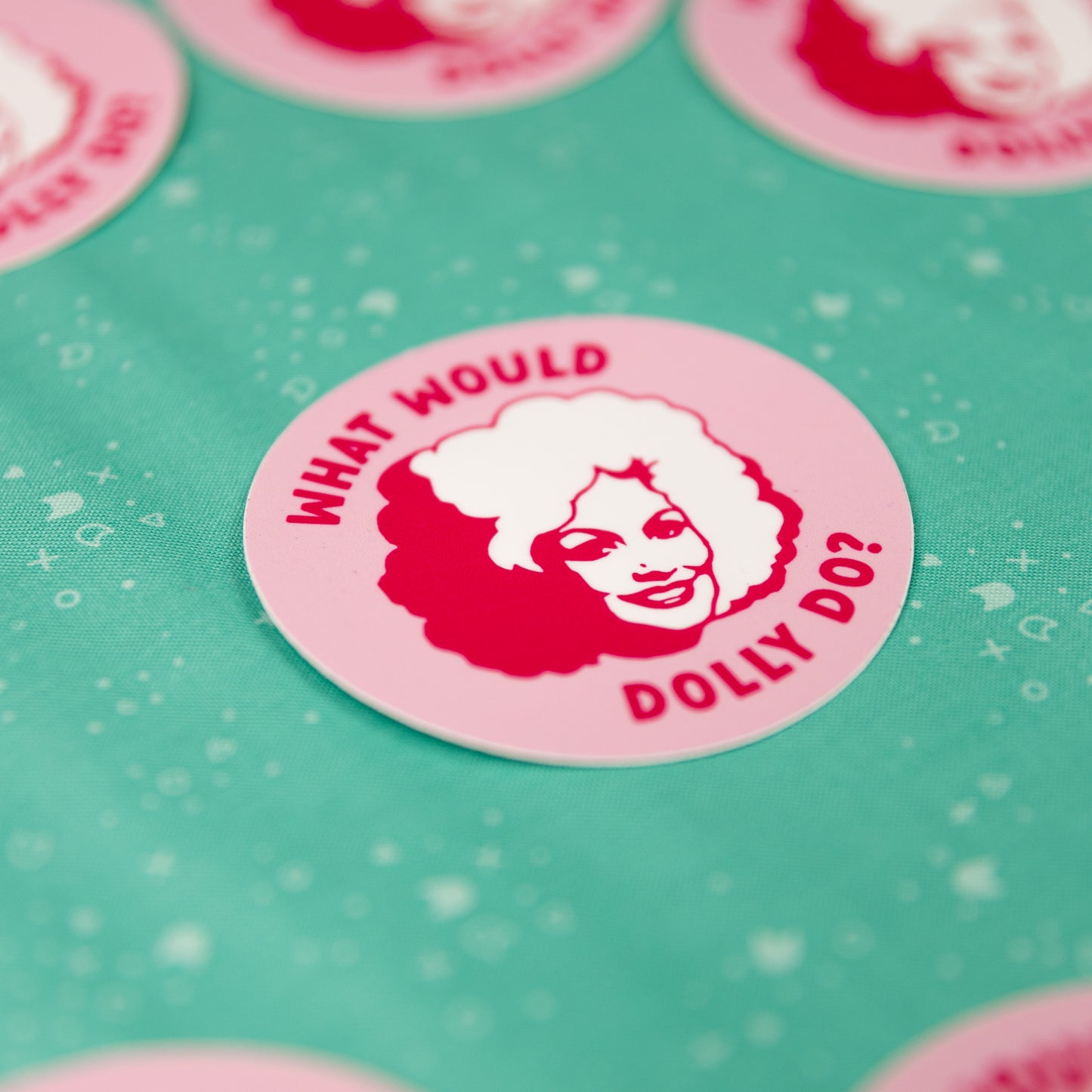 What Would Dolly Do Sticker - Yarnival