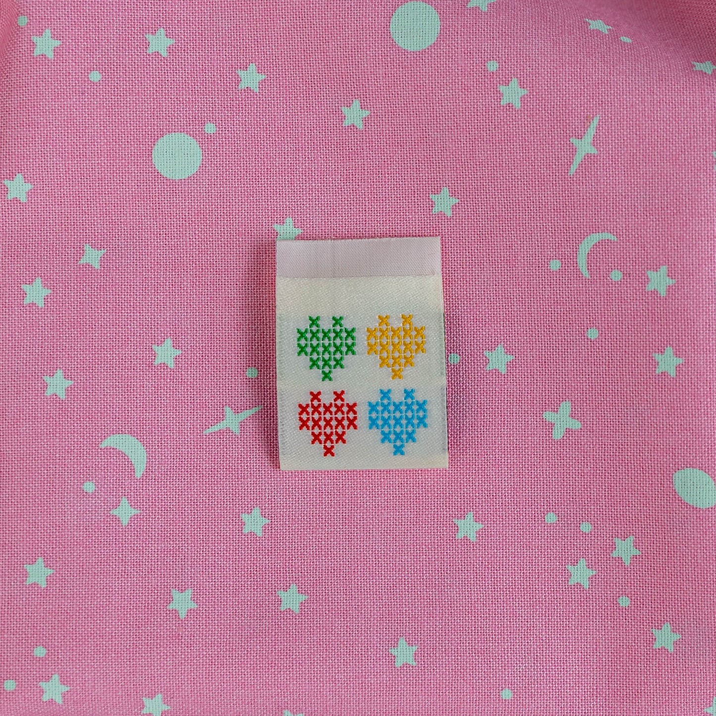 Heart Stitch Folded Woven Labels by Minki Kim