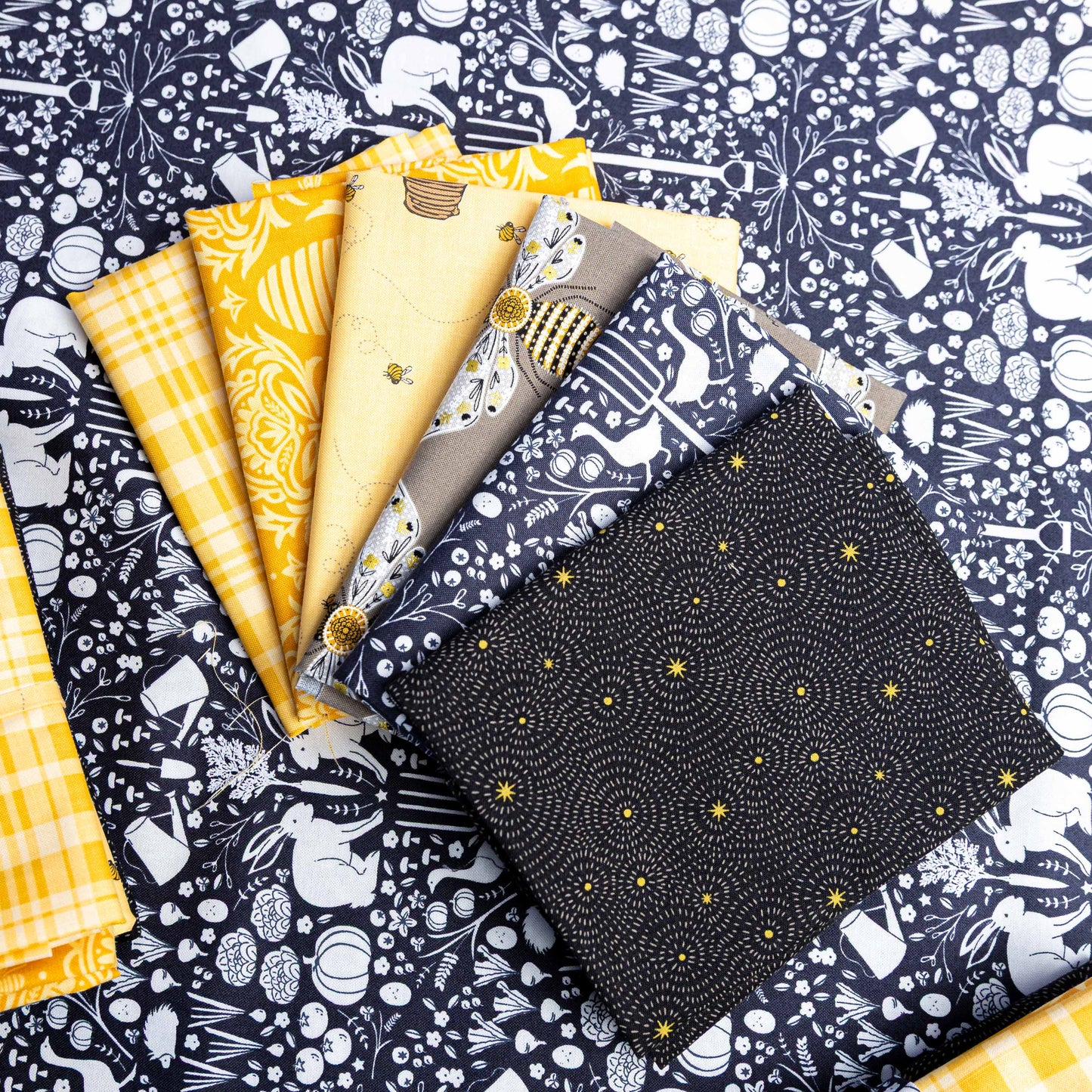Busy Bee 6 pc Fat Quarter Bundle