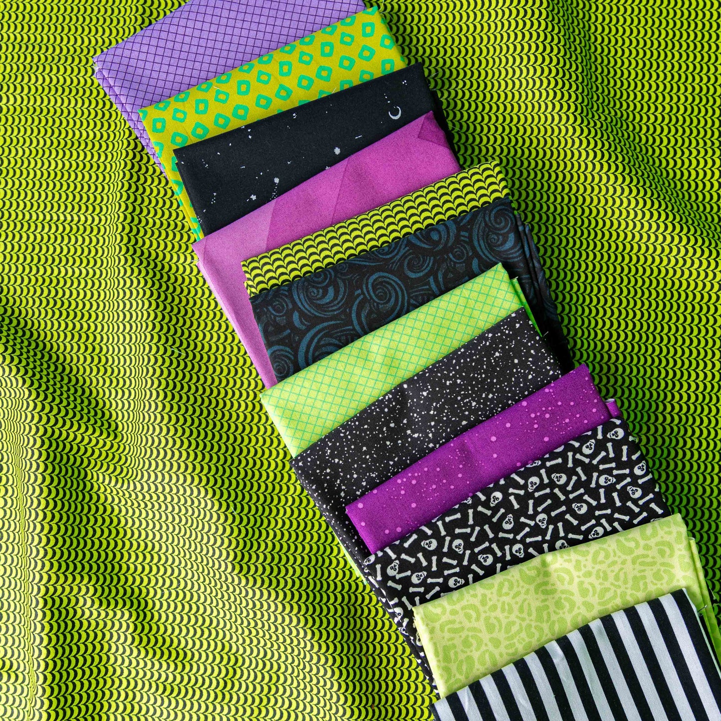 Beetlejuice 12pc Fat Quarter Bundle
