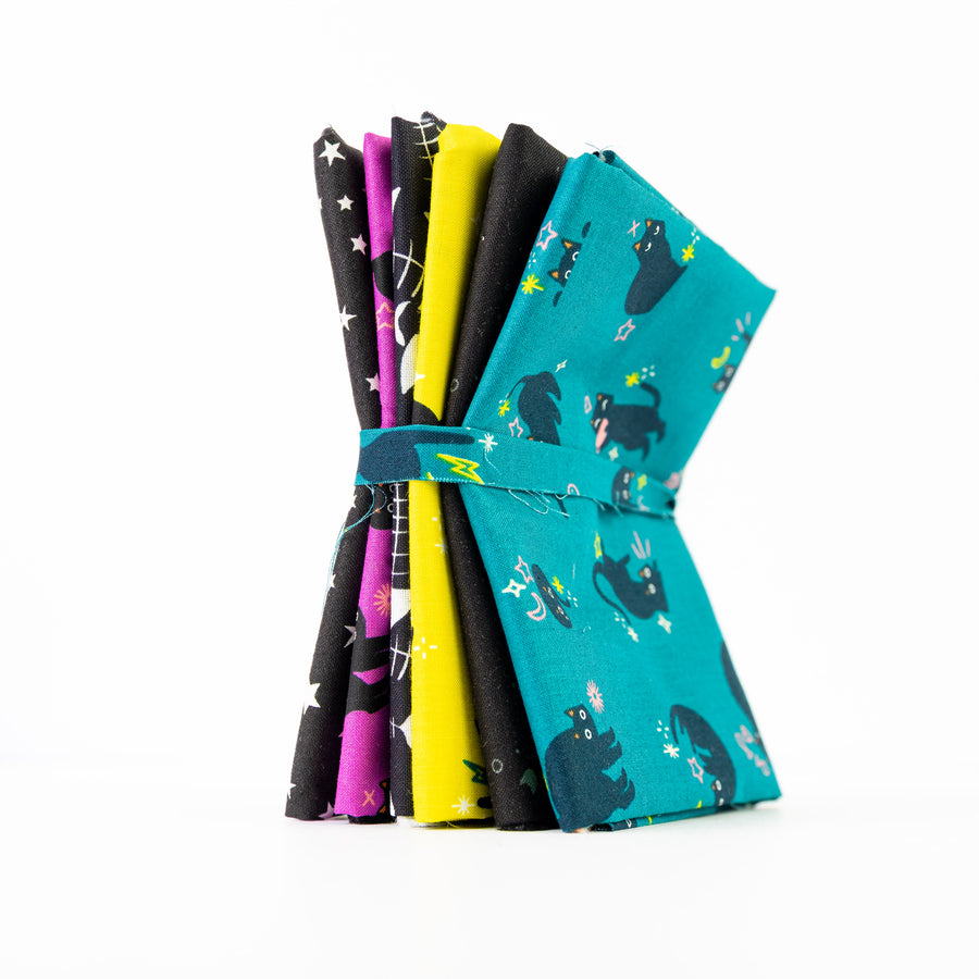 Black Cats  Fat Quarter Bundle