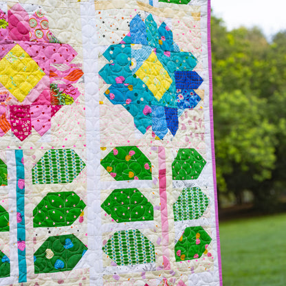 Scrappy Gardner Quilt Kit