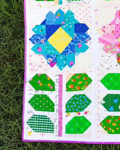 Scrappy Gardner Quilt Kit