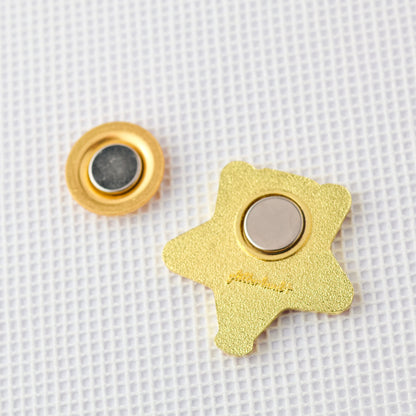 Star Girl Compact Needle Minder