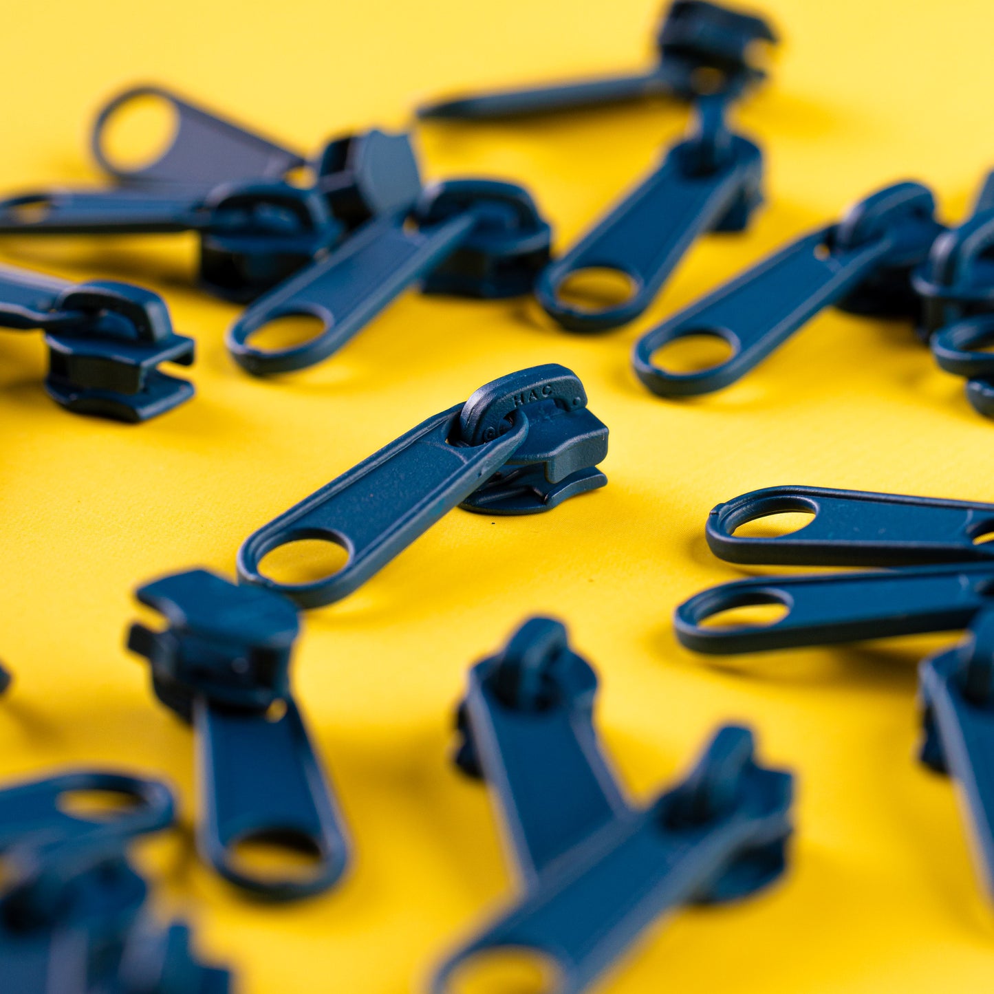 Zipper Pulls 4ct - Miami | Stitch Supply SSCP 21