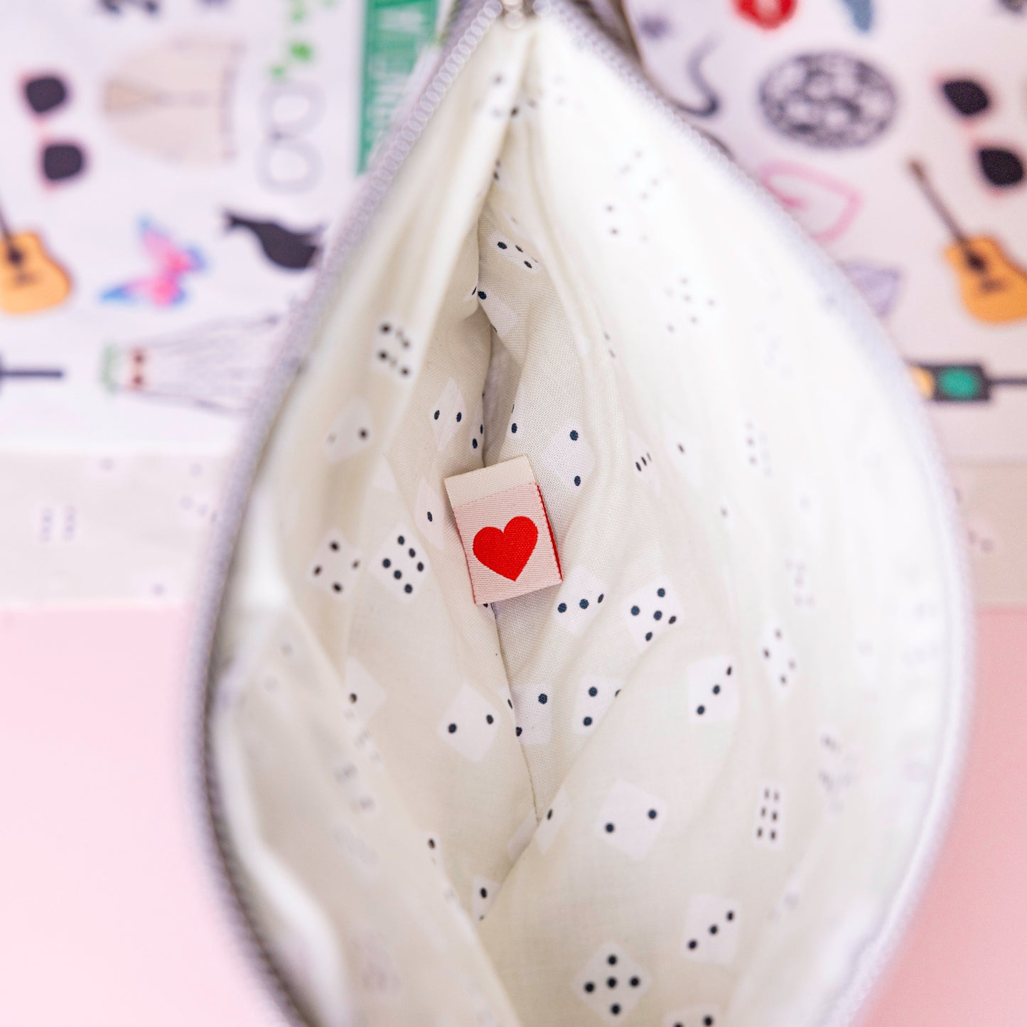 Taylor Glitta Pouch Kit