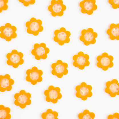 Sarah Hearts Buttons Yellow Daisy  Large 1"