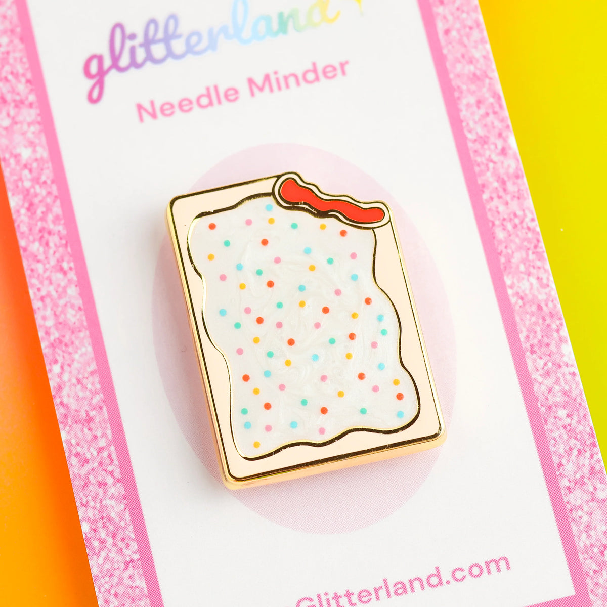 Toaster Pastry Needle Minder by Glitterland