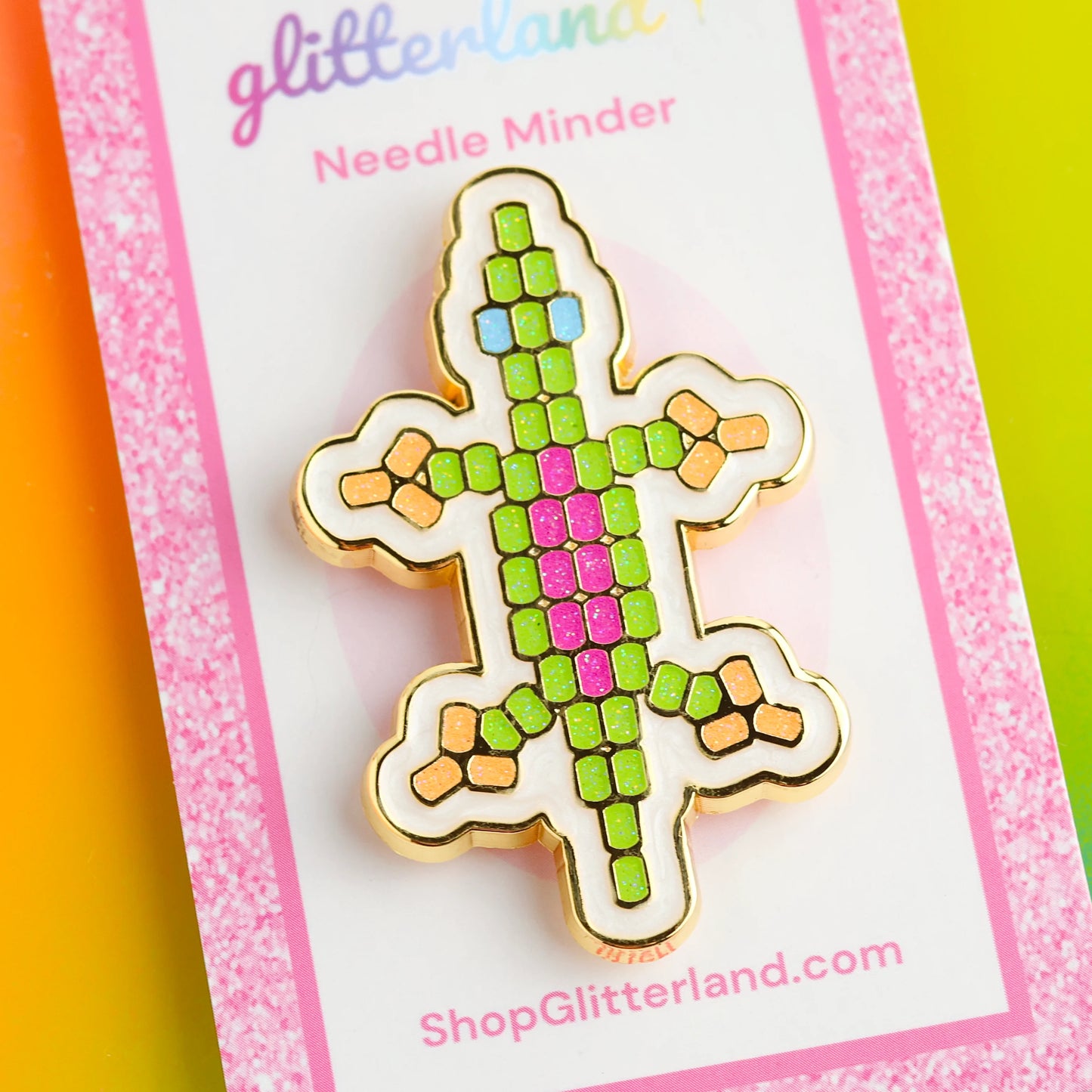 Beaded Lizard Needle Minder by Glitterland