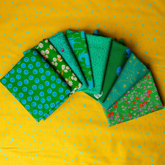 Lucky Clover 8 pc Fat Quarter Bundle