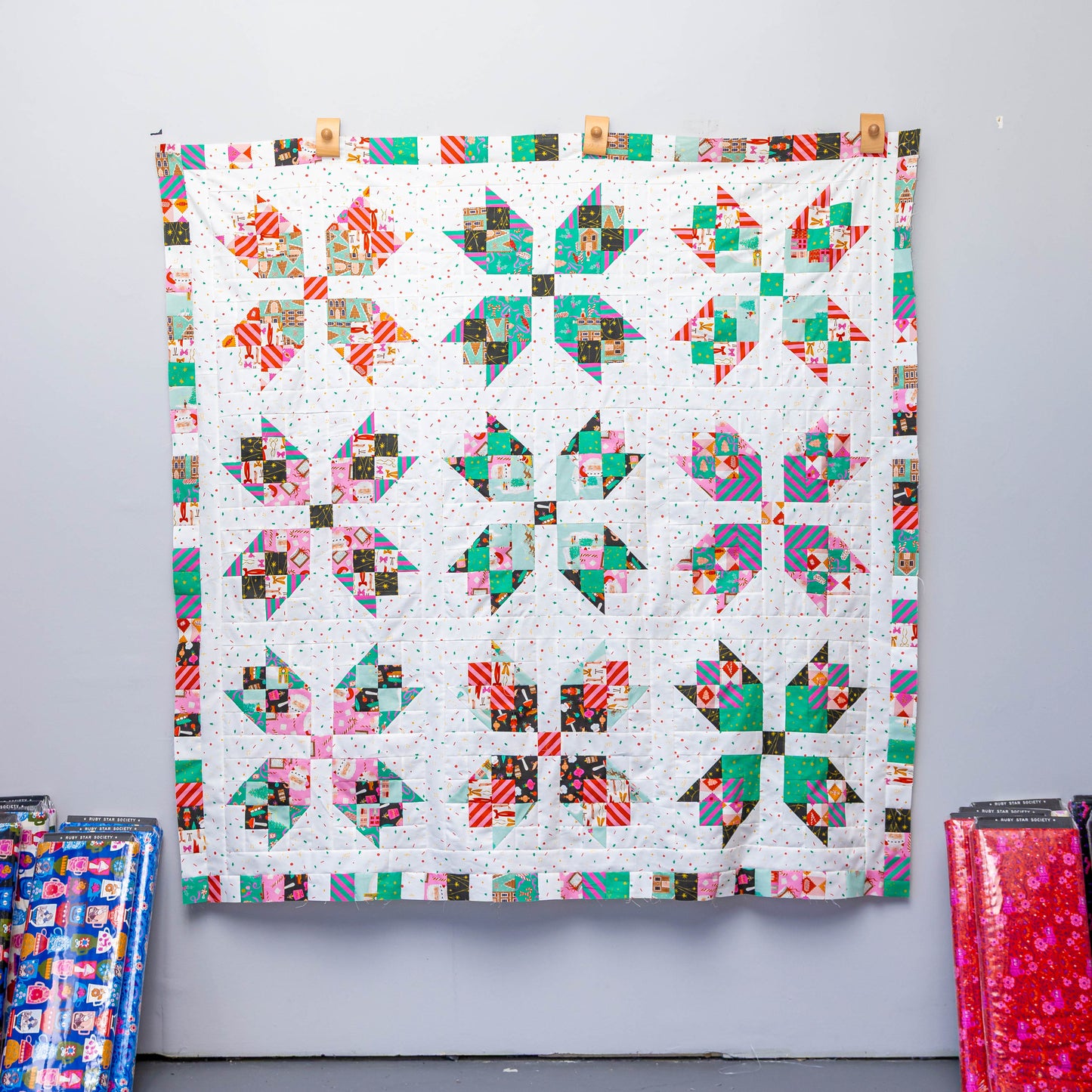 Modern Sleigh Bells Quilt Kit
