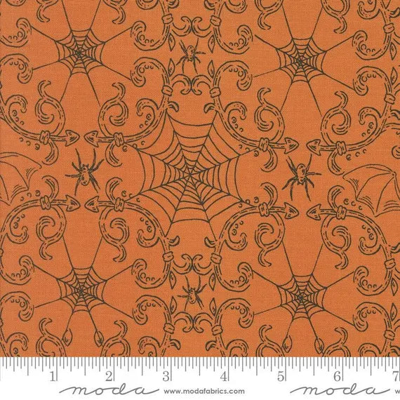 Home Sweet Haunt Webs Pumpkin - by Stacy Iest Hsu for Moda 20917-14