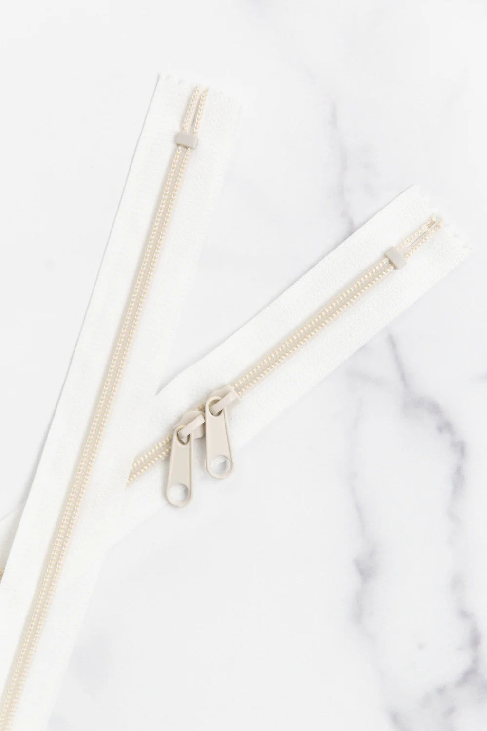 30" Zipper Porcelain SSCZ55 by Stitch Supply